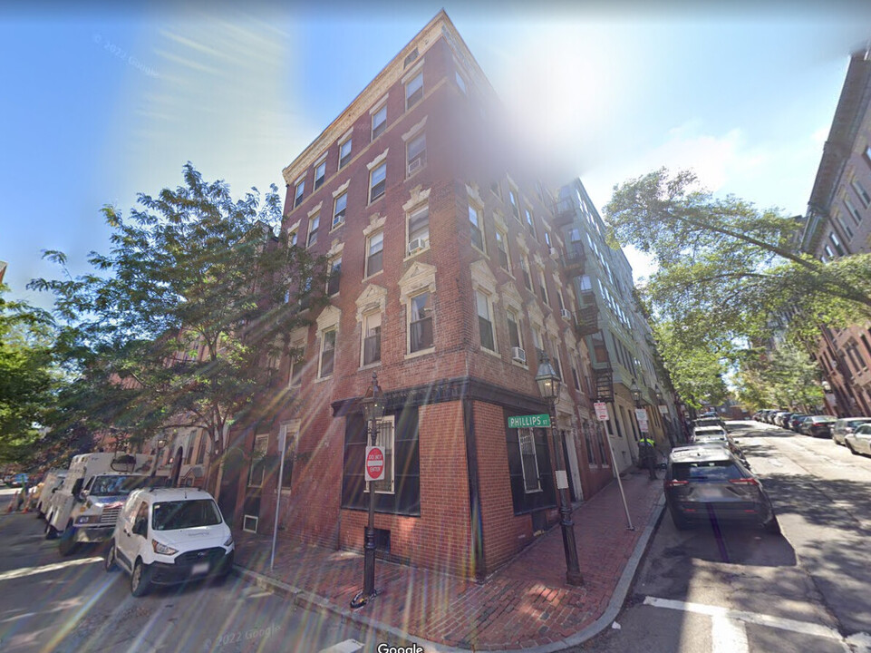 46 Grove St in Boston, MA - Building Photo