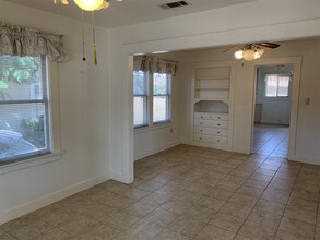 771 5th St in Gustine, CA - Building Photo - Building Photo