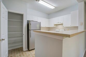1213 Rosewood Ln in Mount Pleasant, SC - Building Photo - Building Photo
