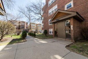7624 S Kingston in Chicago, IL - Building Photo