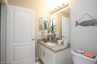 10275 Heritage Bay Blvd in Naples, FL - Building Photo - Building Photo