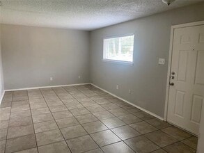 3313 Morris Ave in Irving, TX - Building Photo - Building Photo