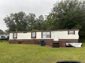 85136 Alene Rd in Yulee, FL - Building Photo