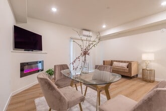 Urban 33 in Vancouver, WA - Foto de edificio - Interior Photo