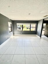 5415 Lori Dr S in Jacksonville, FL - Building Photo - Building Photo