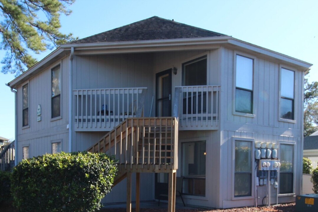 423 Tree Top Ct in Myrtle Beach, SC - Building Photo