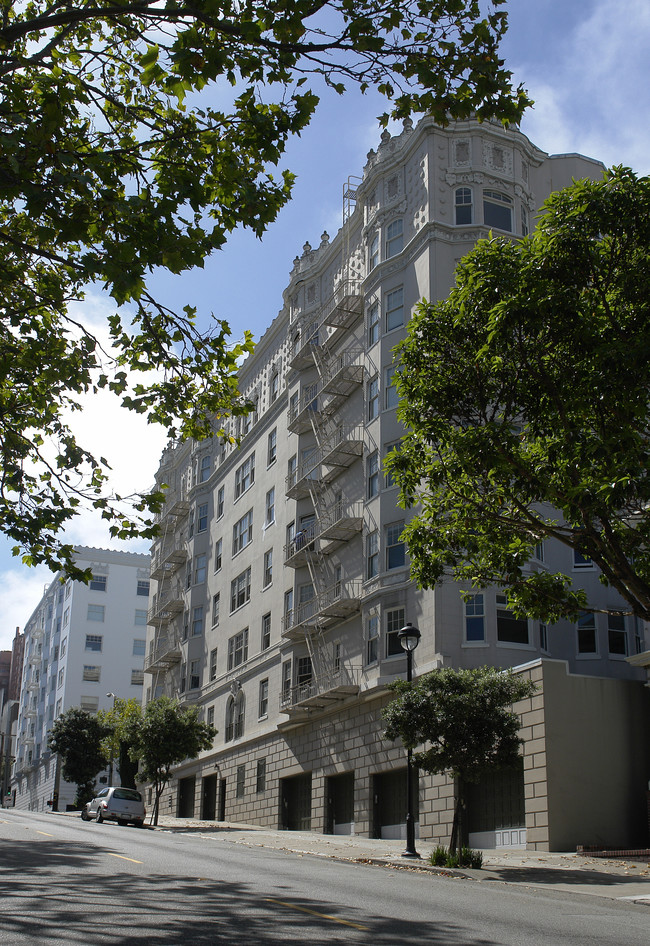 1800 Broadway in San Francisco, CA - Building Photo - Building Photo