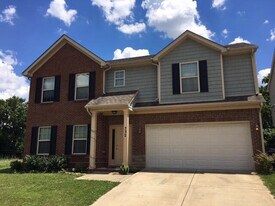 732 Statesman Way in Lexington, KY - Building Photo