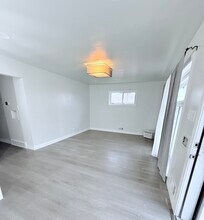 1281 Worley Dr in Denver, CO - Building Photo - Building Photo