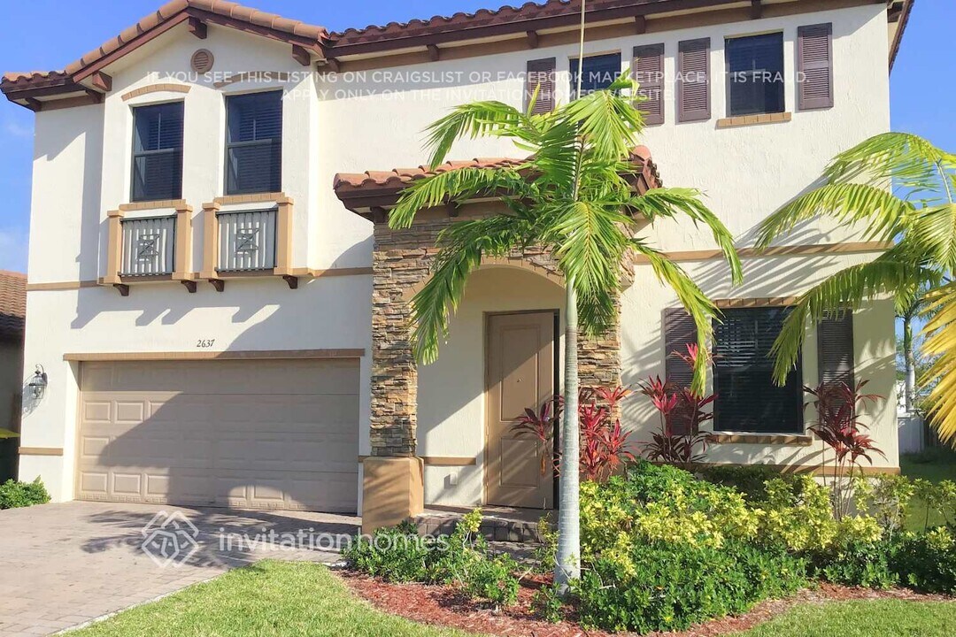 2637 SE 1st St in Homestead, FL - Building Photo