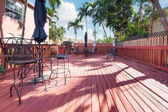 1405 Miami Rd in Fort Lauderdale, FL - Building Photo - Building Photo