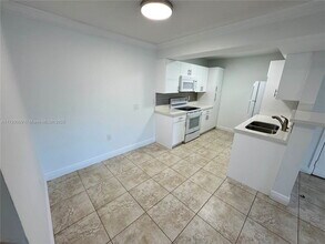 10381 SW 150th Ct in Miami, FL - Building Photo - Building Photo