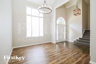 15211 Maple St in Overland Park, KS - Foto de edificio - Building Photo