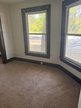 1603 Riverside Dr in Dayton, OH - Building Photo - Building Photo