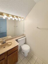 1537 Lincolnshire Way in Fort Worth, TX - Building Photo - Building Photo