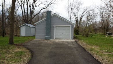 1061 Centennial Ave in Ypsilanti, MI - Building Photo - Building Photo