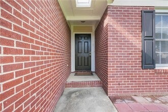 6328 Fox Glen Dr in Fayetteville, NC - Building Photo - Building Photo
