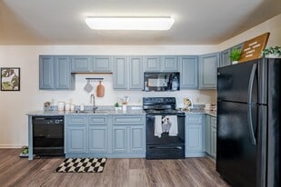 Cobblestone Grove Apartment Homes in Fairfield, OH - Building Photo