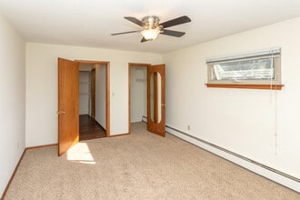 Bryant Avenue Apartments | 2300 in Minneapolis, MN - Building Photo - Interior Photo