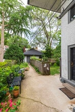202 Ridgeland Ave in Oak Park, IL - Building Photo - Building Photo