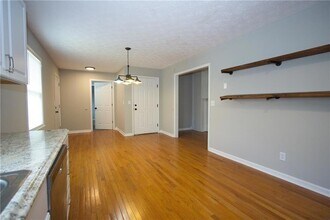 374 McGiboney Rd in Covington, GA - Building Photo - Building Photo