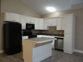 15042 Rimrock Ct in Baton Rouge, LA - Building Photo - Building Photo