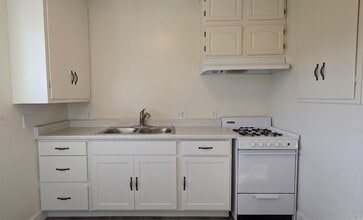 3983 T St in Eureka, CA - Building Photo - Building Photo