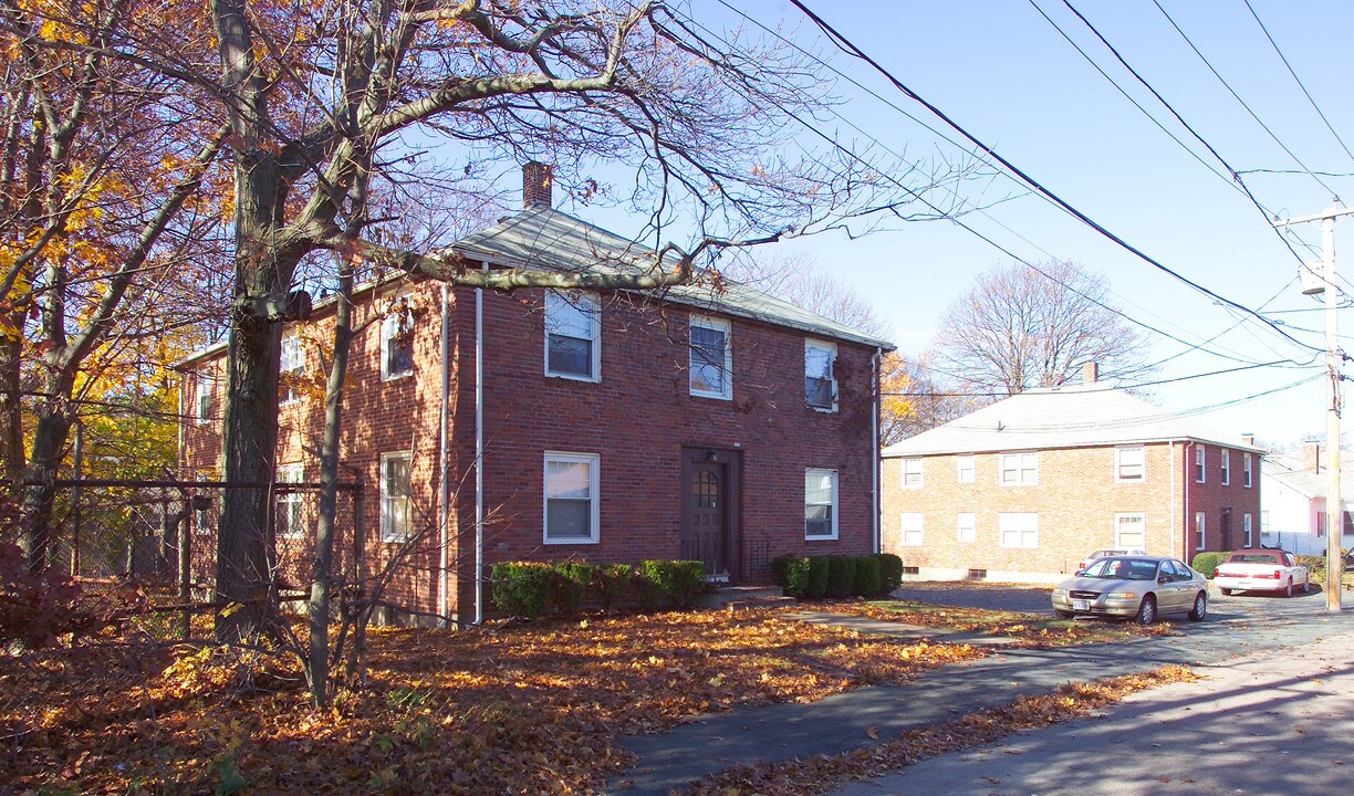 43-51 Newton Ave in Quincy, MA - Foto de edificio