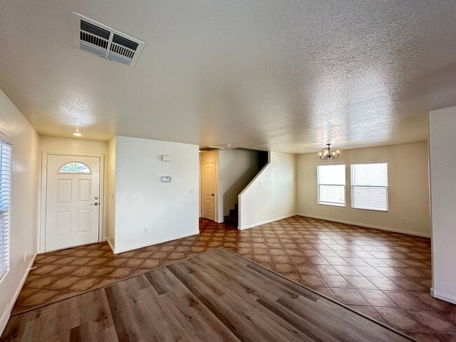 6270 Canebrake Ct in Las Vegas, NV - Building Photo - Building Photo