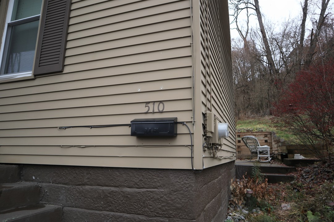 510 Cuff Alley, Unit 203 in Monongahela, PA - Building Photo