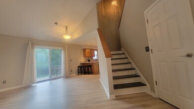 615 Hilltop Terrace in Tallmadge, OH - Building Photo - Building Photo