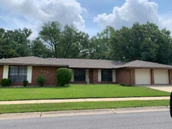 609 Parkwood Dr in Long Beach, MS - Building Photo - Building Photo