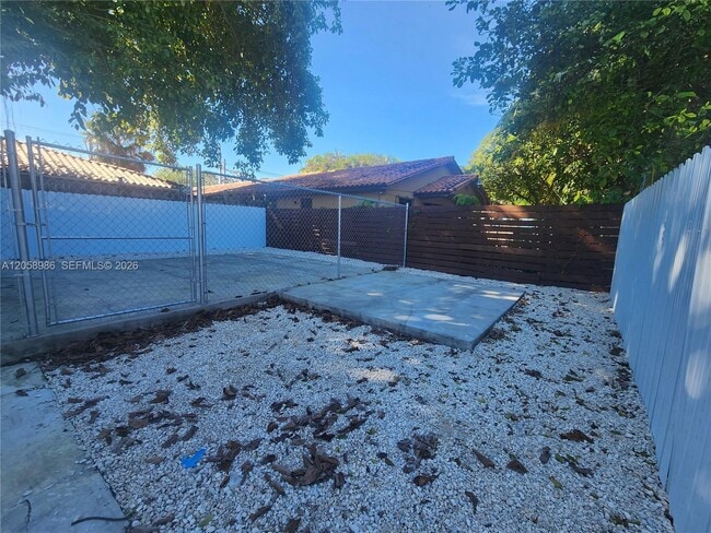 property at 1726 SW 25th Ave