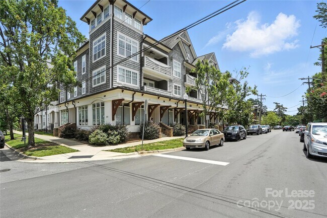 301 E Tremont Ave in Charlotte, NC - Building Photo - Building Photo