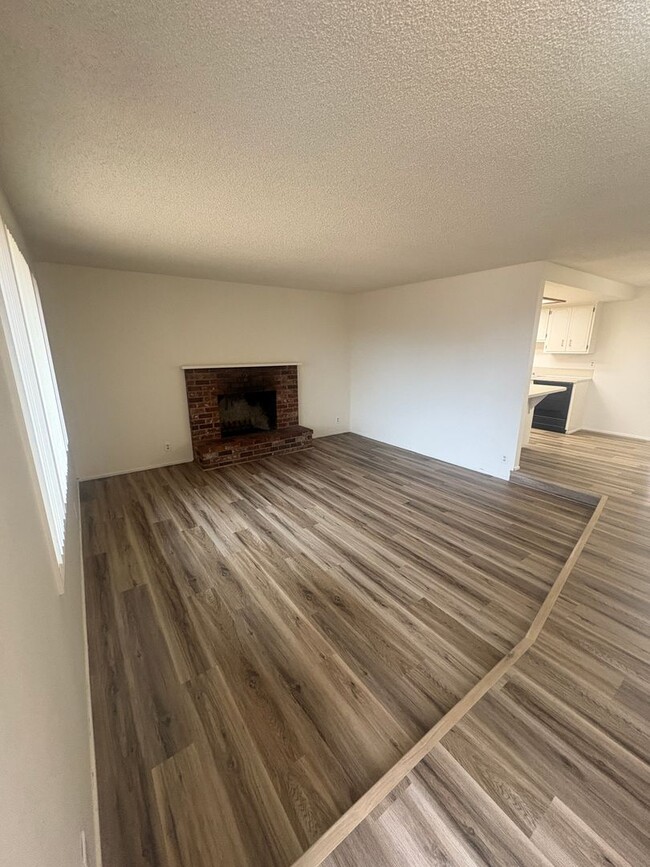 4595 Souza St in Eugene, OR - Building Photo - Building Photo