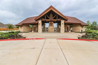 32315 Melbrooke Dr in Brookshire, TX - Building Photo - Building Photo