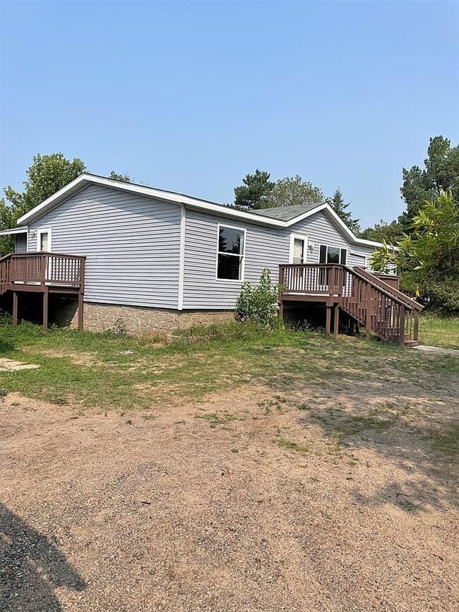 property at 830 N Walnut St