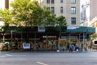 525 Third Ave in New York, NY - Building Photo - Building Photo