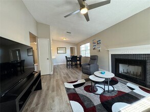 3811 59th Ave W in Bradenton, FL - Building Photo - Building Photo