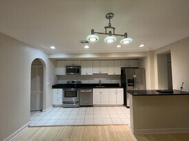 1242 Queen St NE, Unit 4 in Washington, DC - Building Photo