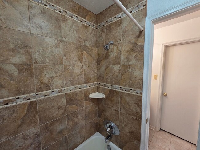 property at 2121 Redwood St