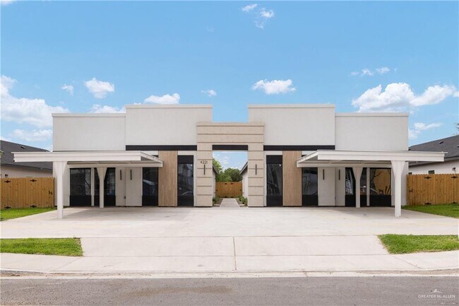 4221 Heron Ave