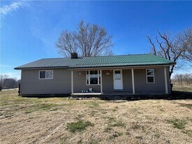 225 Bright St in Cave Springs, AR - Building Photo