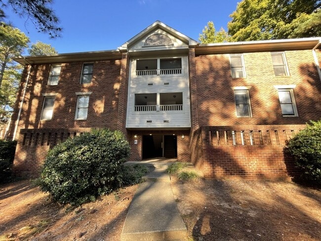 property at 3530 Ivy Commons Dr