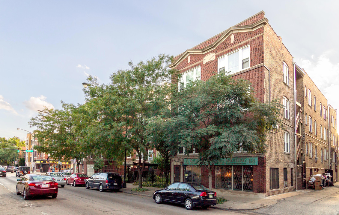 N Ashland Apartments in Chicago, IL - Building Photo