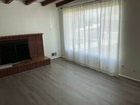 8126 S Pioneer St, Unit A in Midvale, UT - Building Photo