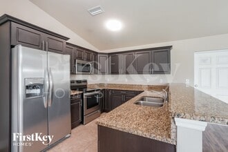 625 SW 13th Terrace in Cape Coral, FL - Building Photo - Building Photo