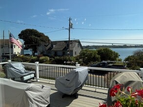 4 Tidewater Rd in Narragansett, RI - Building Photo - Building Photo