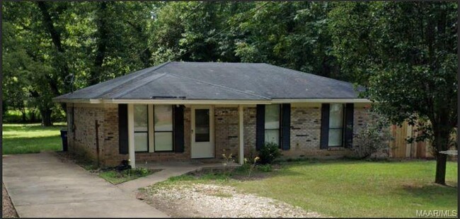 202 S Pine St in Wetumpka, AL - Building Photo - Building Photo