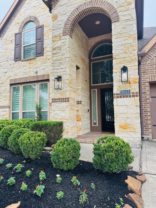 5003 Raudabaugh Dr in Katy, TX - Building Photo - Building Photo